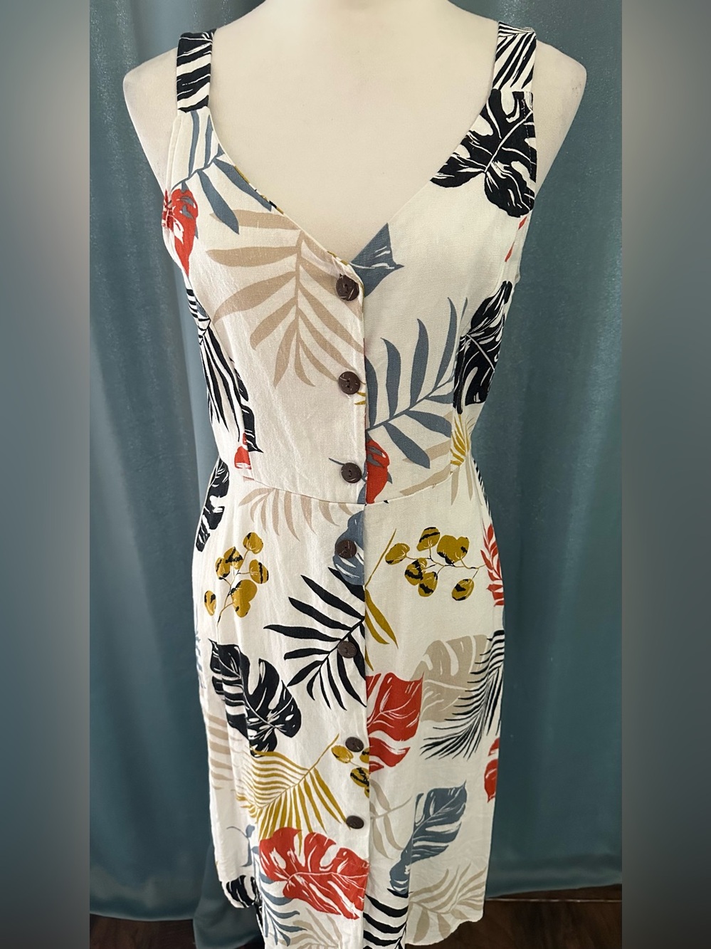 Monteau Los Angeles Tropical Leaf Print Midi Dress Size M Rayon Linen Blend - Picture 1 of 6